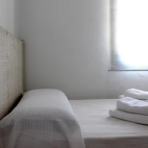 apartamentos-zahara-centro.es-andalucia.com/
